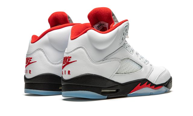 Jordan 5 Retro Fire Red Silver Tongue Jordan 5 Retro Fire Red Silver Tongue Keesef
