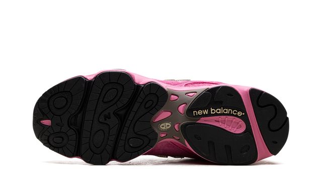 New Balance 1000 Real Pink Sandstone Keesef