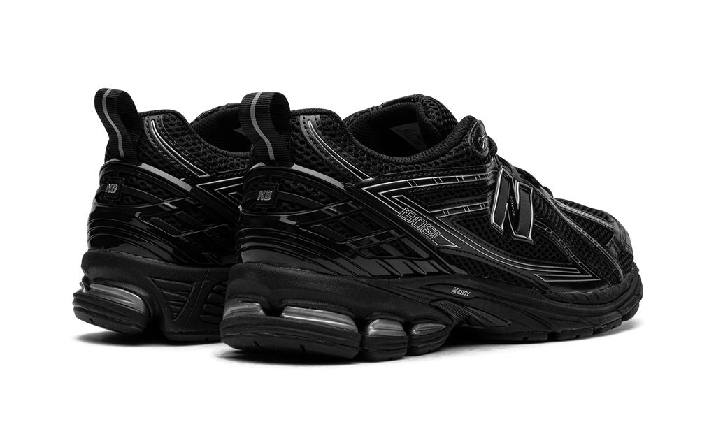 New Balance 1906R "Black/Silver Keesef