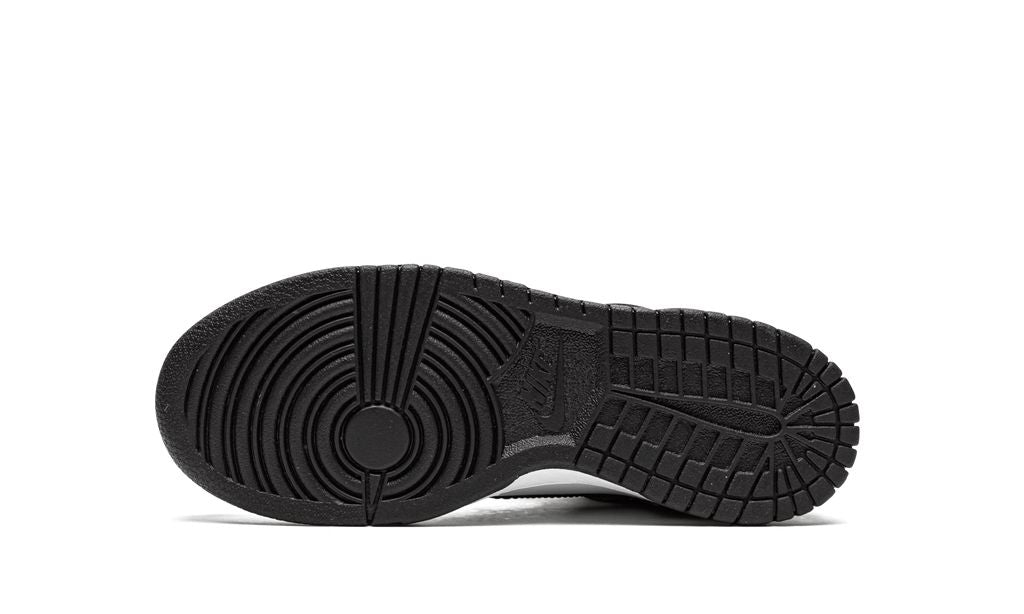 Nike Dunk High Panda Nike Dunk High Panda Keesef