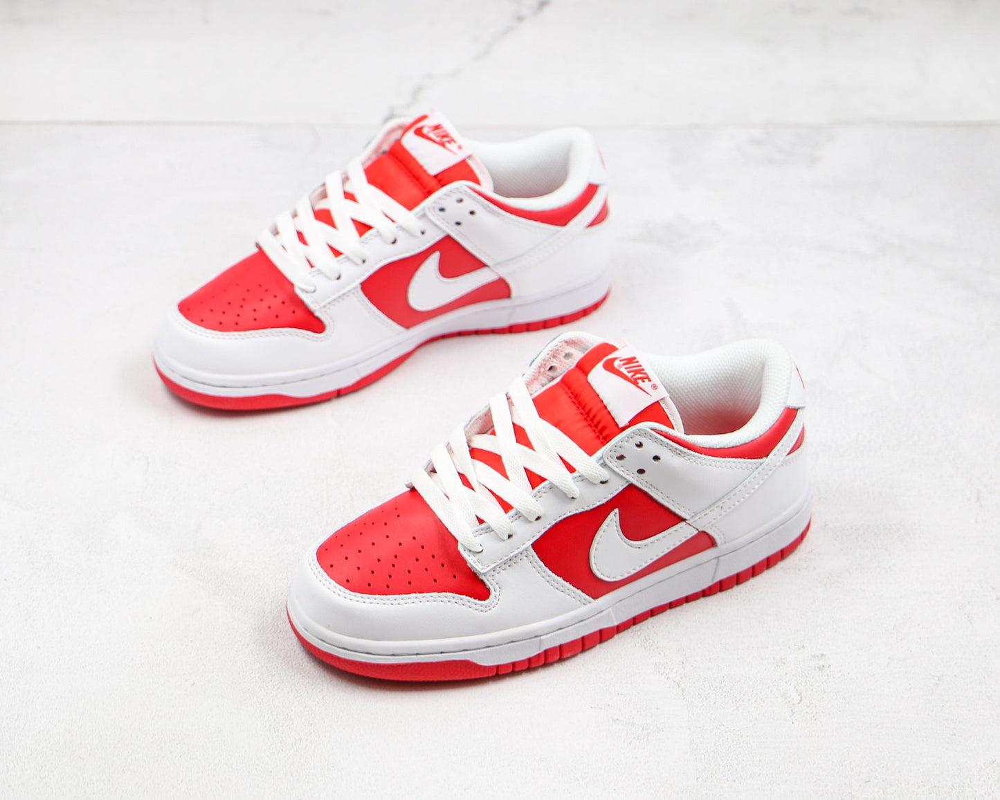 Nike Dunk Low Championship Red Nike Dunk Low Championship Red Keesef