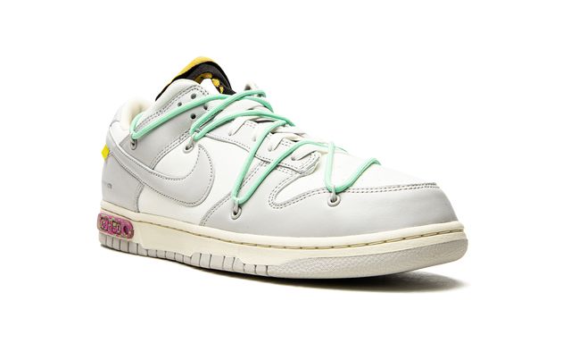 Nike Dunk Low Off White Lot 04:50 Nike Dunk Low Off White Lot 04:50 Keesef