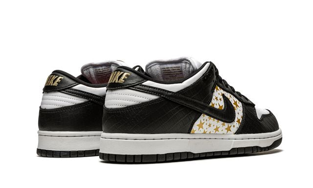 Nike SB Dunk Low Supreme Stars Black Nike SB Dunk Low Supreme Stars Black Keesef