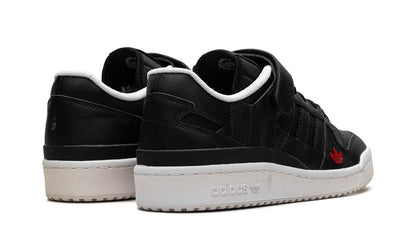 Adidas Forum Low Black Keesef