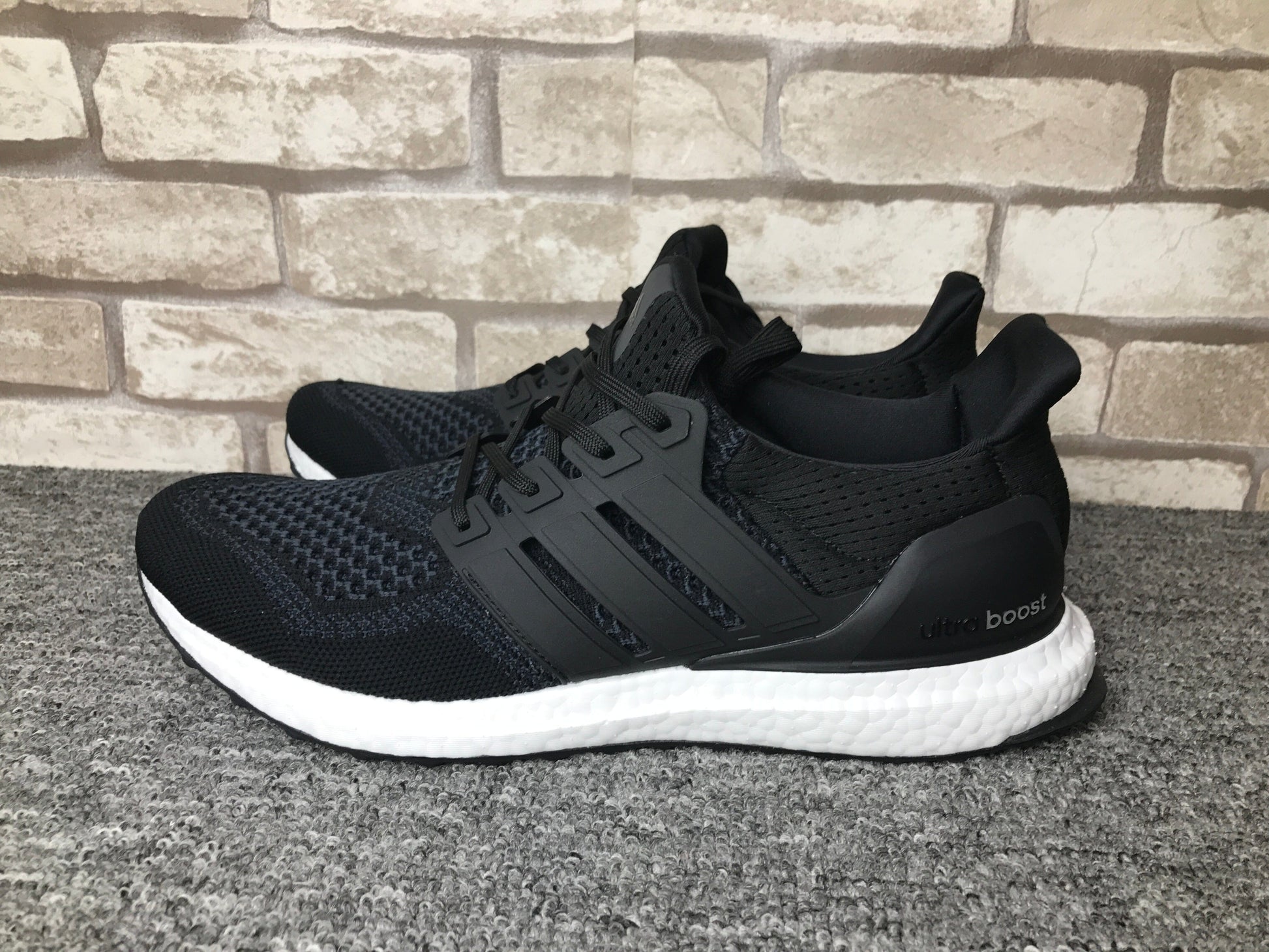 Adidas Ultraboost 1.0 Core Black Adidas Ultra Boost 1.0 Core Black (1.0) Keesef