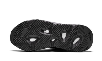 Adidas Yeezy Boost 700 Vanta Adidas Yeezy Boost 700 Vanta Keesef