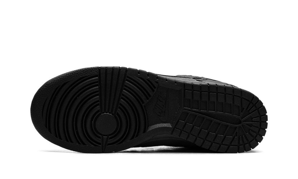 Dunk Low WMNS "Black Roses" Keesef 