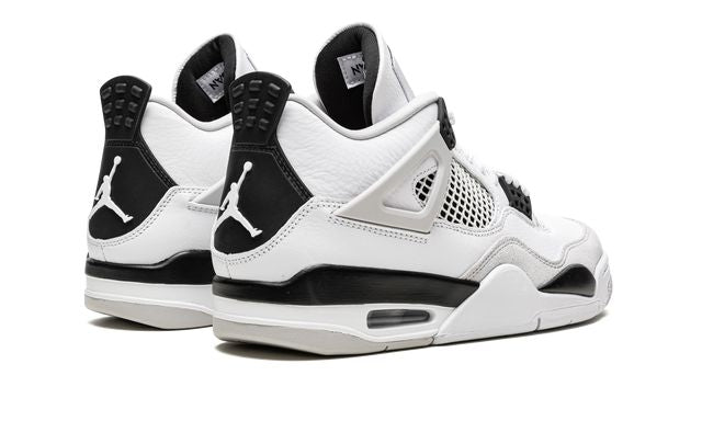 Jordan 4 Retro Military Black Jordan 4 Retro White Oreo Keesef