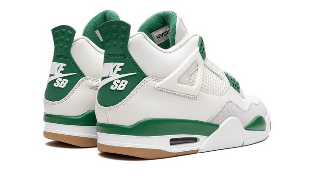 Jordan 4 Retro SB Pine Green Jordan 4 Retro Pine Green Keesef