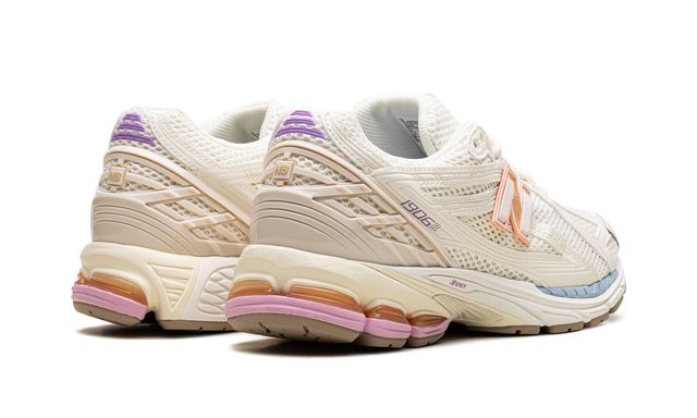 New Balance 1906R "Pink Sugar" Keesef 
