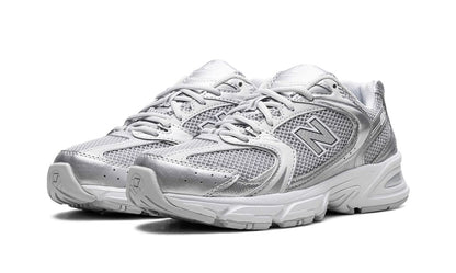 New Balance 530 Moonbeam Silver Metallic ASICS Gel-NYC Oatmeal Obsidian Grey Keesef
