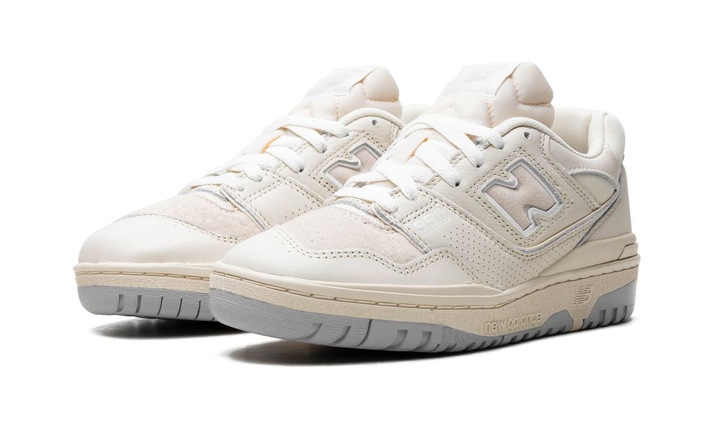 New Balance 550 White / Cream New Balance 550 Purple White Keesef