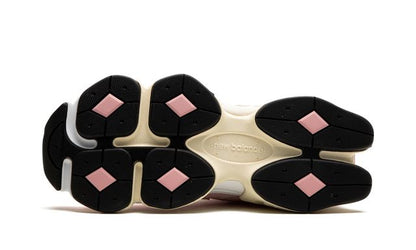 New Balance 9060 Crystal Pink Keesef