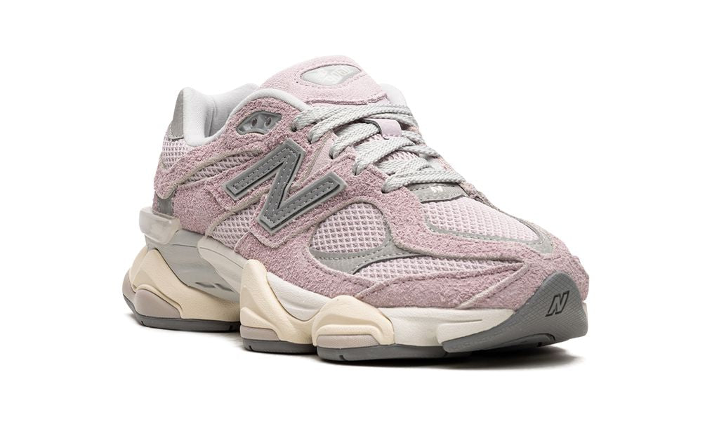 New Balance 9060 December Sky New Balance 9060 December Sky Keesef