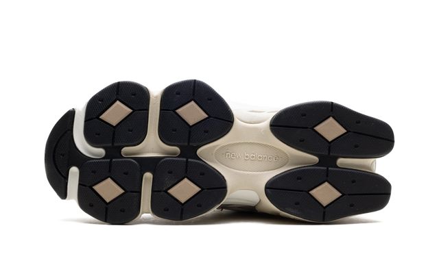 New Balance 9060 Oatmeal New Balance 9060 Quartz Grey Keesef