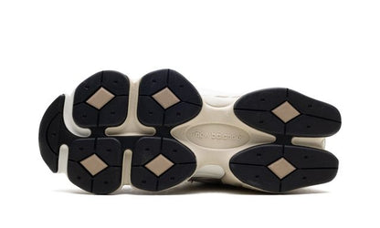 New Balance 9060 Oatmeal New Balance 9060 Quartz Grey Keesef