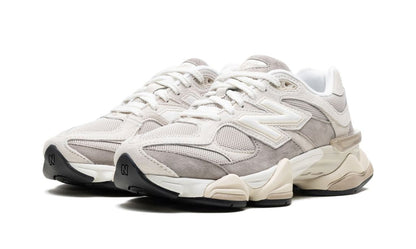 New Balance 9060 Oatmeal New Balance 9060 Quartz Grey Keesef