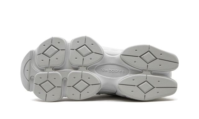 New Balance 9060 Triple White New Balance 9060 Keesef