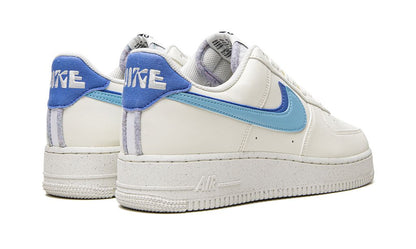 Nike Air Force 1 Double Swoosh White Médium Blue Nike Air Force 1 82 Double Swoosh White Médium Blue Keesef