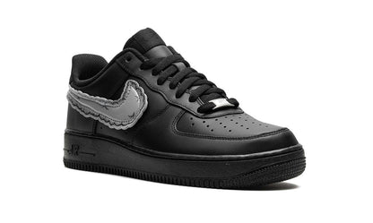 Nike Air Force 1 Low "KAWS x Sky High Farms - Black" Keesef 