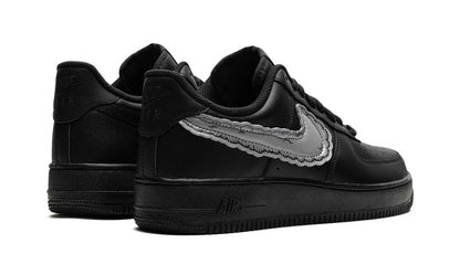 Nike Air Force 1 Low "KAWS x Sky High Farms - Black" Keesef 