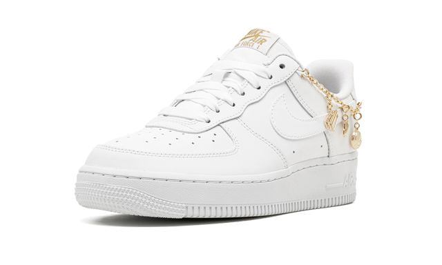 Nike Air Force 1 Low LX White Pendant Nike Air Force 1 Low LX White Pendant Keesef