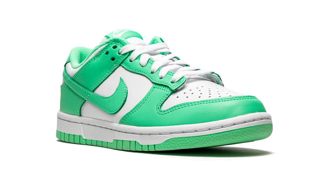 Nike Dunk Low Green Glow Nike Dunk Low Green Glow Keesef