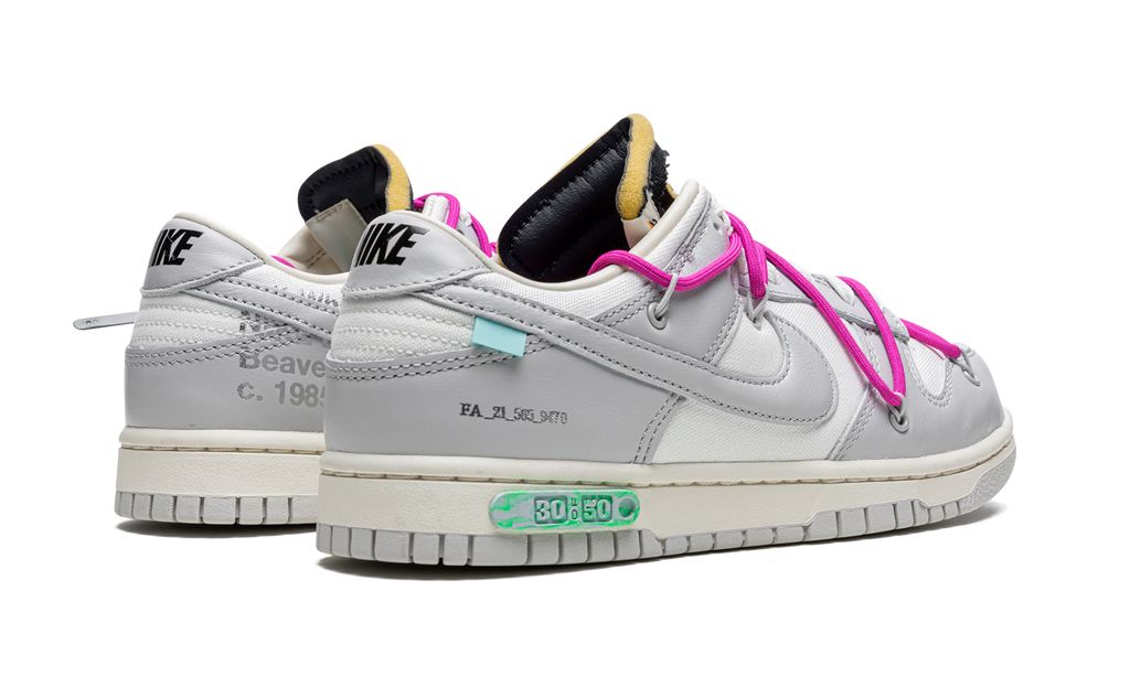 Nike Dunk Low Off White Lot 30:50 Nike Dunk Low Off White Lot 30:50 Keesef