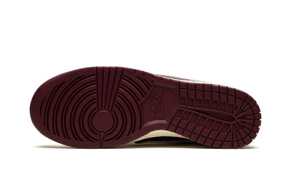 Nike Dunk Low Premium Valentine's Day Keesef