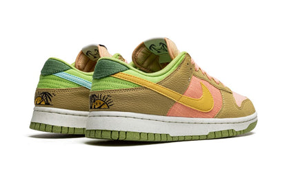 Nike Dunk Low Sun Club Arctic Orange Nike Dunk Low Sun Club Arctic Orange Keesef