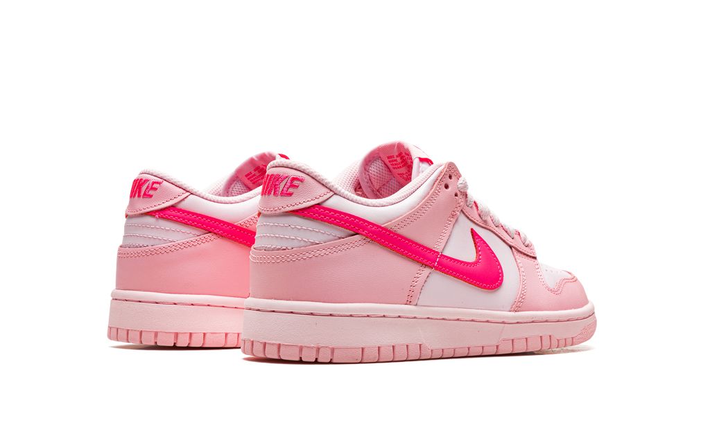 Nike Dunk Low Triple Pink (Barbie) Nike Dunk Low Triple Pink Keesef