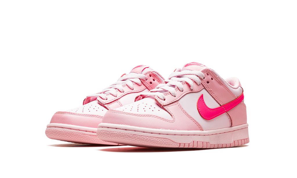 Nike Dunk Low Triple Pink (Barbie) Nike Dunk Low Triple Pink Keesef