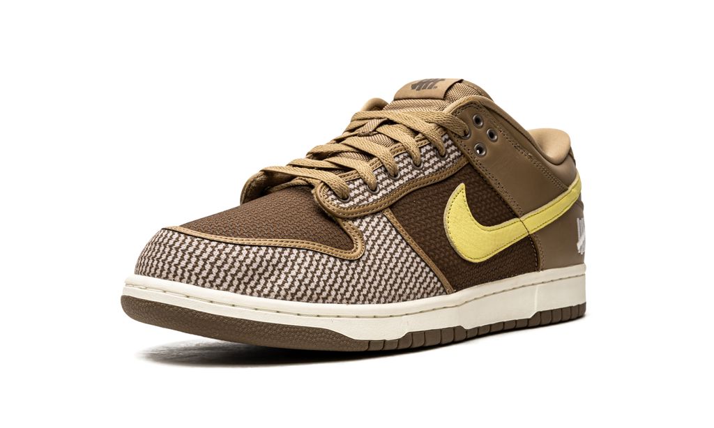 Nike Dunk Low Undefeated Canteen Nike Dunk Low Undefeated Canteen Keesef