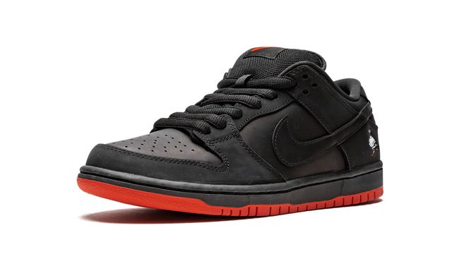 Nike SB Dunk Low Black Pigeon Nike SB Dunk Black Pigeon Keesef