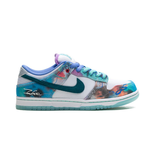Nike SB Dunk Low Futura Laboratories Bleached Aqua Keesef