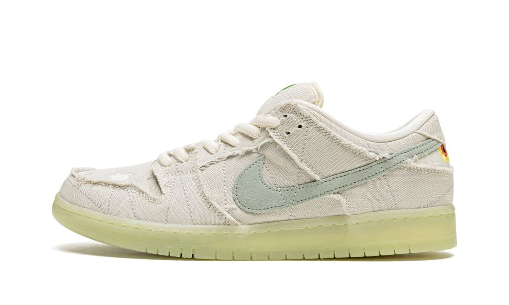 Nike SB Dunk Low Mummy Nike SB Dunk Low Mummy Keesef