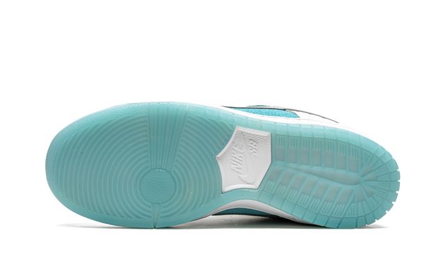Nike SB Dunk Low Pro FTC Lagoon Pulse Nike SB Dunk Low Pro FTC Lagoon Pulse Keesef