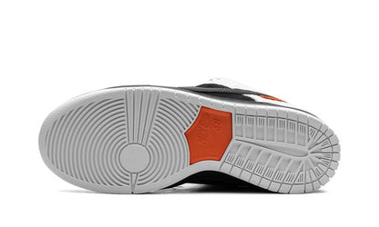 Nike SB Dunk Low TIGHTBOOTH Nike SB Dunk Low TIGHTBOOTH Keesef