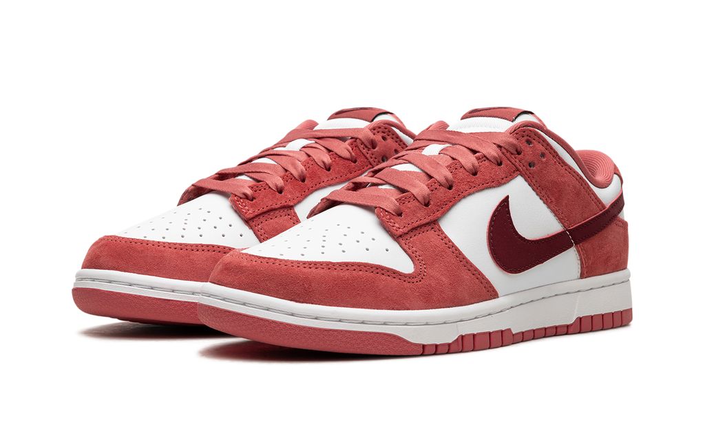 Nike SB Dunk Low Valentines Day (2024) Keesef