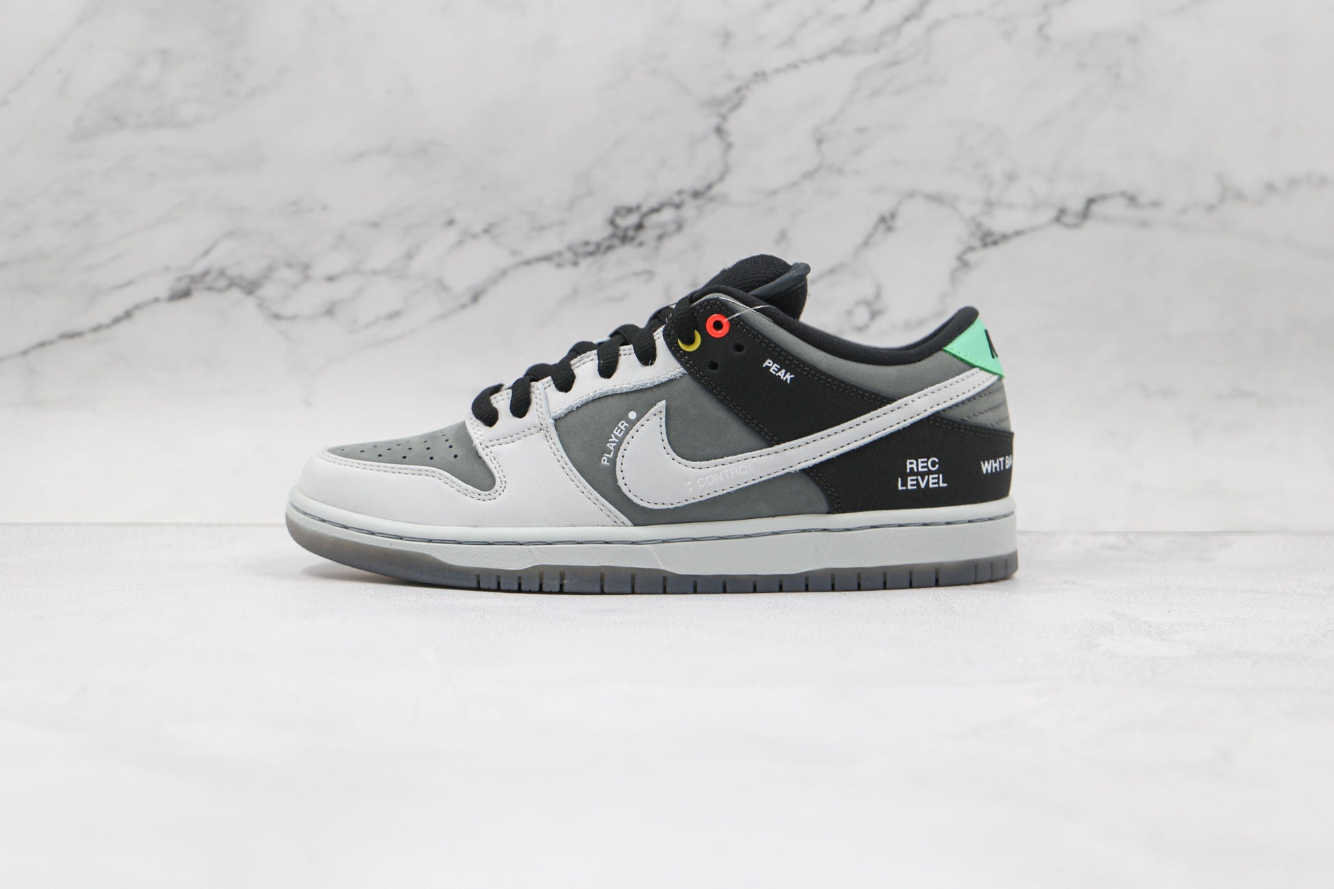Nike SB Dunk Low Vx1000 Nike SB Dunk Low Vx1000 Keesef