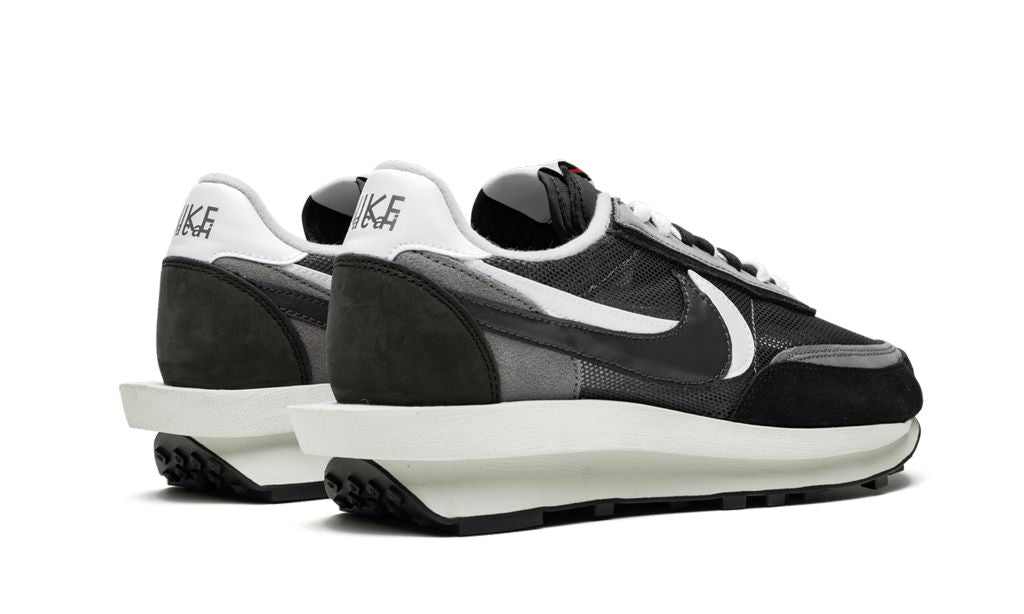 Nike Waffle Sacai Black Nike Waffle Sacai Black Keesef
