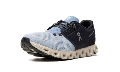 On Running Cloud 5 Midnight | Chambray Keesef