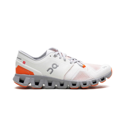 On Running Cloud X 3 Ivory Alloy Keesef