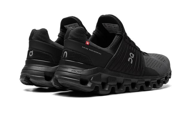 On Running Cloudswift Black Keesef